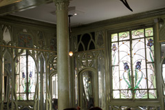 Intérieur du célèbre restaurant Bouillon Camille Chartier